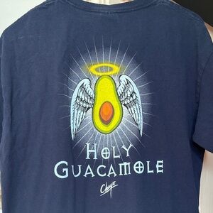 Chuy’s tex Mex Holy Guacamole Graphic Tee med m